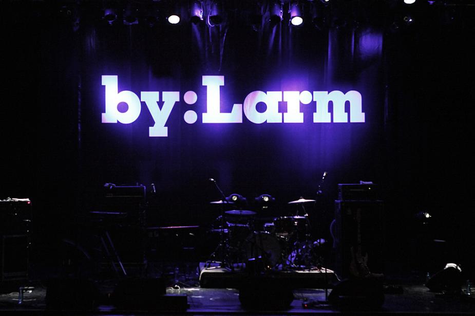 by:Larm picture